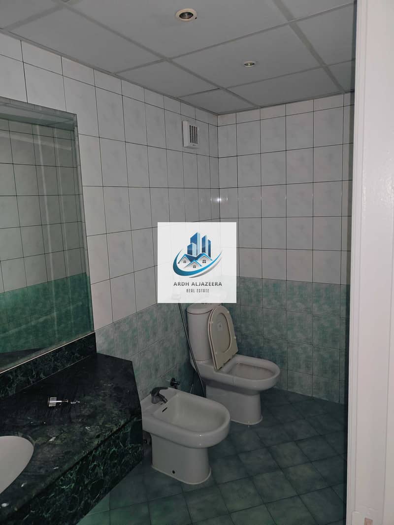 22 58480. jpg