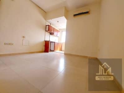 استوديو  للايجار في مويلح، الشارقة - 31674. jpg