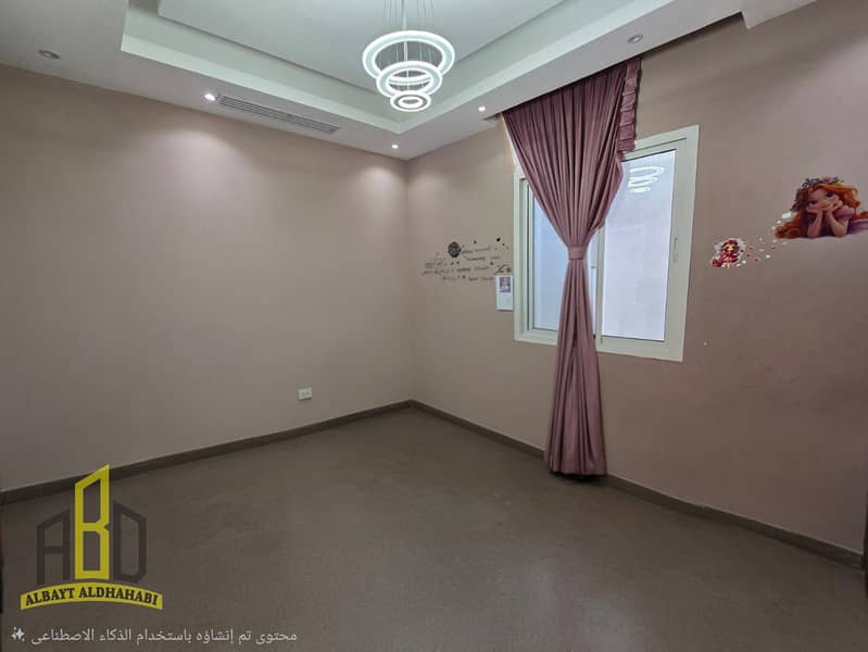 11 500d1a86-bd9b-4a28-8d5a-2f3aa81d2331. jpg