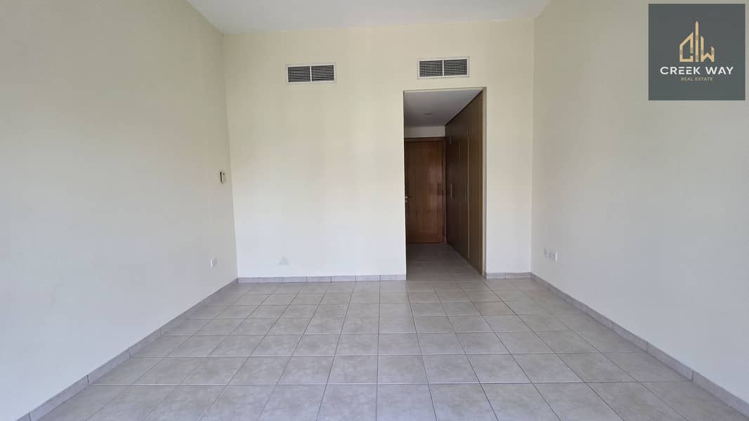 8 205503. heic
