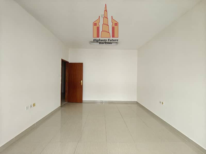 4 20085. jpg