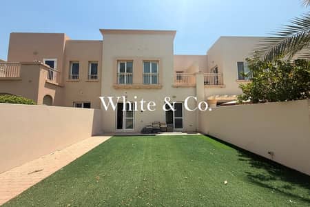 2 habitaciones Villa para en Alquiler en The Springs, Dubai - Villa en The Springs,The Springs 1, 2 dormitorios, 185000 AED - 15627991 2 habitaciones Villa para en Alquiler en The Springs, Dubai - Villa en The Springs,The Springs 1, 2 dormitorios, 185000 AED - 15627991