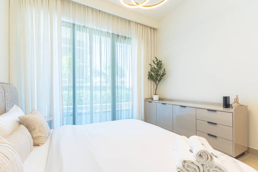 15 Bed 2.4. jpg