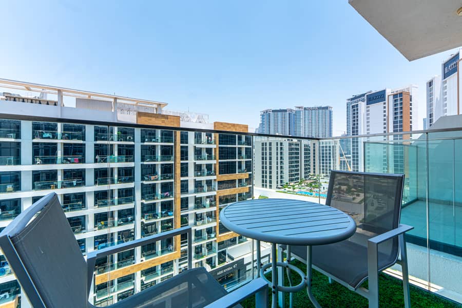 6 Balcony 2. jpg