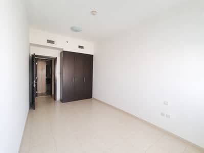 1 Schlafzimmer Wohnung zum zur Miete in Liwan, Dubai - Wohnung in Liwan，Queue Point，Mazaya 10A, 1 schlafzimmer, 50000 AED - 15630890