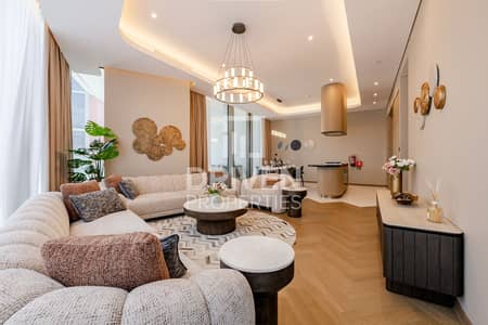 2 Schlafzimmer Wohnung zum zum Verkauf in Business Bay, Dubai - Wohnung in Business Bay，Jumeirah Living Business Bay, 2 schlafzimmer, 8700000 AED - 15324773