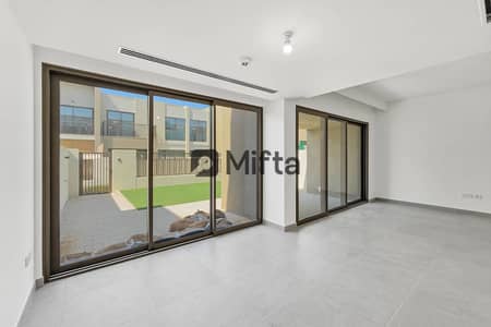 3 Schlafzimmer Villa zum zur Miete in Dubailand, Dubai - Villa in Dubailand,Villanova,La Violeta,La Violeta 2, 3 schlafzimmer, 160000 AED - 15599607 3 Schlafzimmer Villa zum zur Miete in Dubailand, Dubai - Villa in Dubailand,Villanova,La Violeta,La Violeta 2, 3 schlafzimmer, 160000 AED - 15599607
