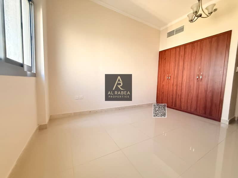 5 afae3875-adbe-4680-ab3c-fa5a5e1fc9fb. jpg
