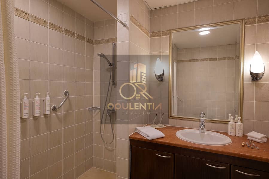 4 2BR - Bathroom. jpg