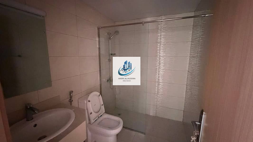 3 162261. jpg