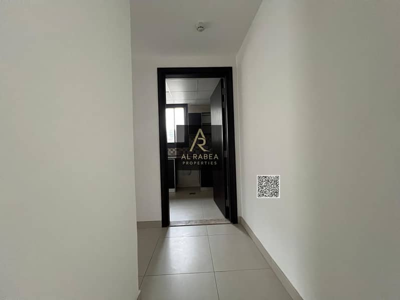 4 158ffc43-c2b1-4937-9263-bfaf9afea3d4. jpg