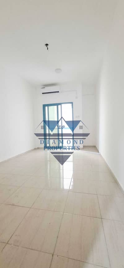 1 Slaapkamer Appartement te Huur in Al Qasimia, Sharjah - 20260521_162640. jpg