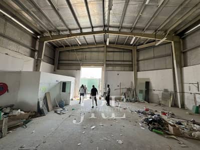 Warehouse for Rent in Al Sajaa, Sharjah - WhatsApp Image 2026-06-28 at 11.44. 52 AM (1). jpeg Warehouse for Rent in Al Sajaa, Sharjah - WhatsApp Image 2026-06-28 at 11.44. 52 AM (1). jpeg