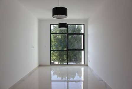 Brand New Apartment with Parking, Gym, Pool Brand New Apartment with Parking, Gym, Pool