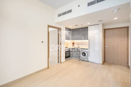 2 habitaciones Apartamento para en Venta en Meydan, Dubai - Apartamento en Meydan，Meydan One，Azizi Riviera，Azizi Riviera 46, 2 dormitorios, 1275000 AED - 15638644