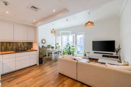1 Bedroom Apartment for Sale in Business Bay, Dubai - Exclusive | Upgraded Unit | Canal View | VOT