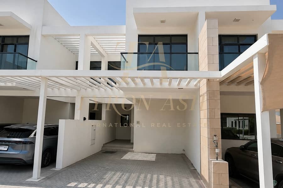 PARK BACKING | NEXT TO MALIBU BAY | FAMILY HOME PARK BACKING | NEXT TO MALIBU BAY | FAMILY HOME