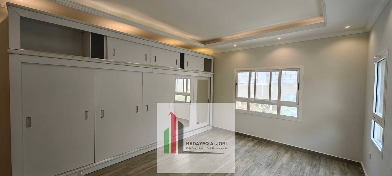 Spacious 4BR Villa | Nad Al Hamar | Covered Parking - Image 7