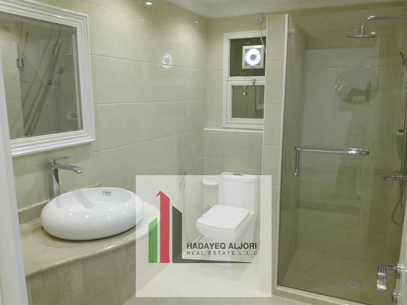 Spacious 4BR Villa | Nad Al Hamar | Covered Parking - Image 10