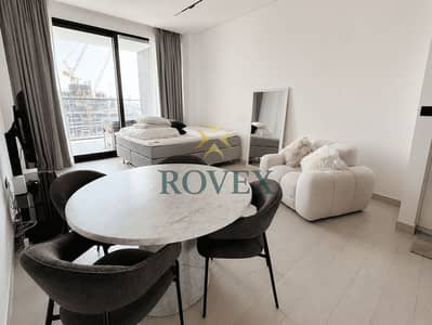 Studio for Rent in Business Bay, Dubai - Full Canal View | Large layout | Ready to Move Studio for Rent in Business Bay, Dubai - Full Canal View | Large layout | Ready to Move