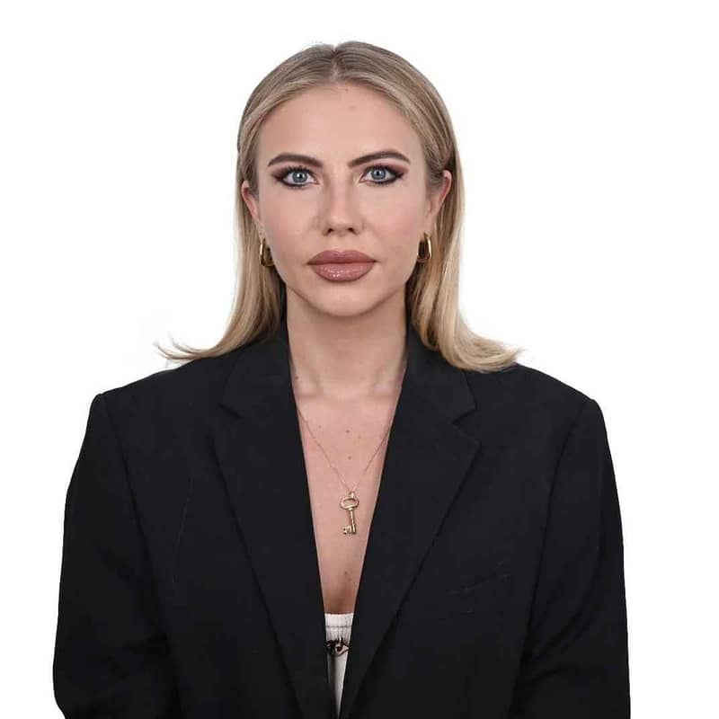 Vladlena Bobrova Vladlena Bobrova