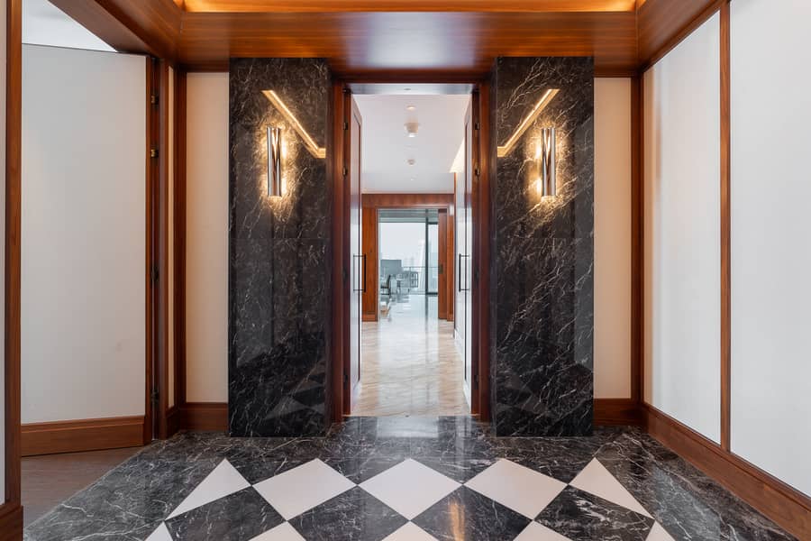 22 3-entry hall. jpg