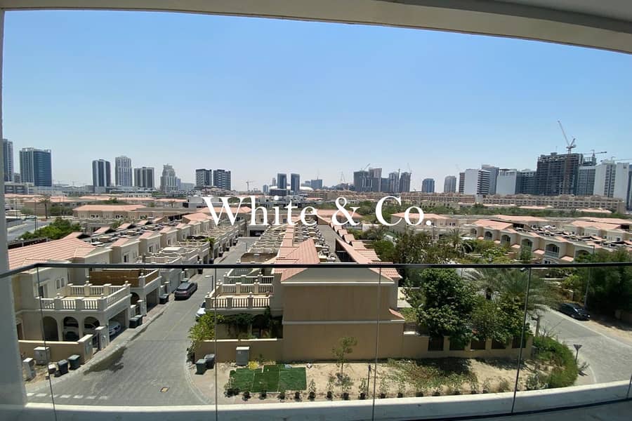 BRAND NEW | VILLA VIEWS | SPACIOUS LAYOUT - Image 6