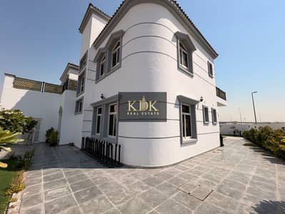 6 Camere Villa in Vendita a Jumeirah Village Triangle (JVT), Dubai - WhatsApp Image 2026-06-29 at 10.01. 36 AM (1). jpeg 6 Camere Villa in Vendita a Jumeirah Village Triangle (JVT), Dubai - WhatsApp Image 2026-06-29 at 10.01. 36 AM (1). jpeg
