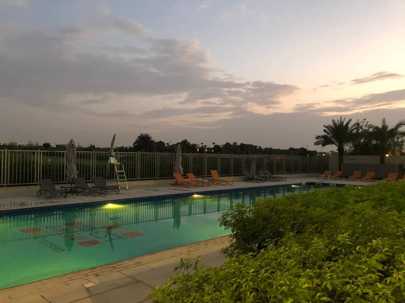 Fully Furnished 1 BR- CHILLER FREE. Fully Furnished 1 BR- CHILLER FREE.