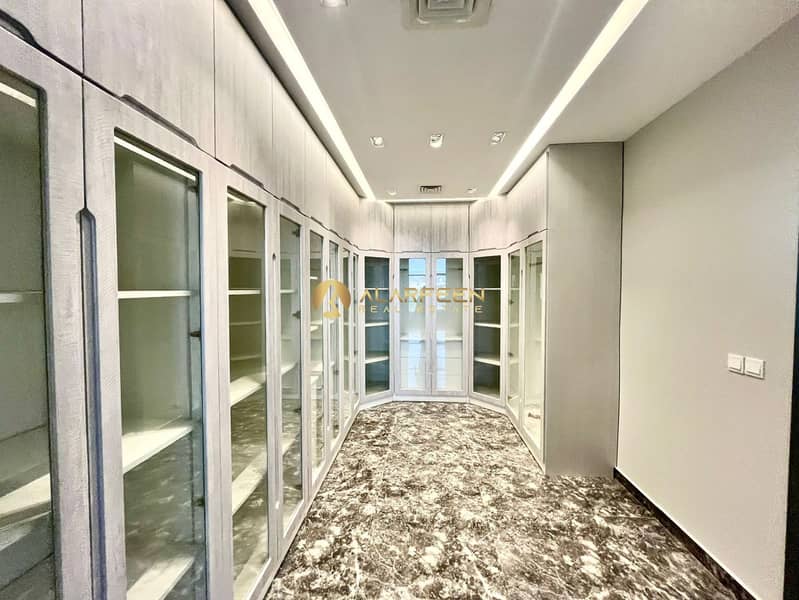 EXCEPTIONAL MODERN 5-BR | MAIDS DRIVER POOL GARDEN – pohled 6