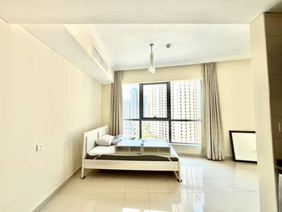 Studio for Rent in Dubai Marina, Dubai - PHOTO-2026-06-29-12-37-43. jpg