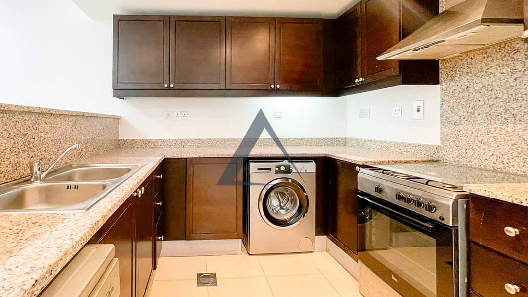 10 Property Image
