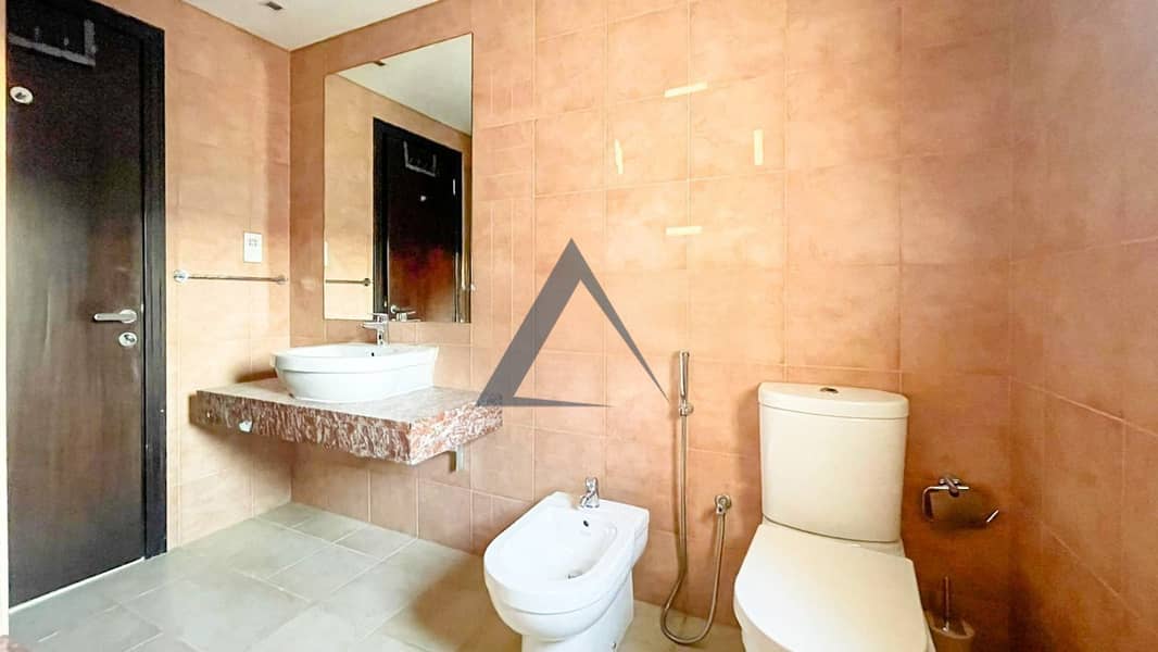 15 Property Image