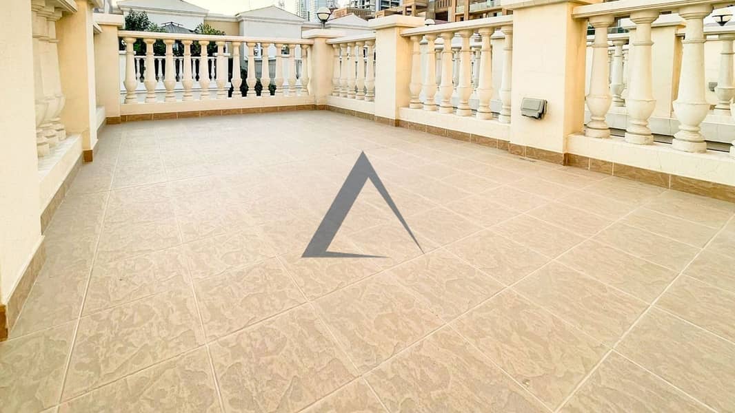 16 Property Image