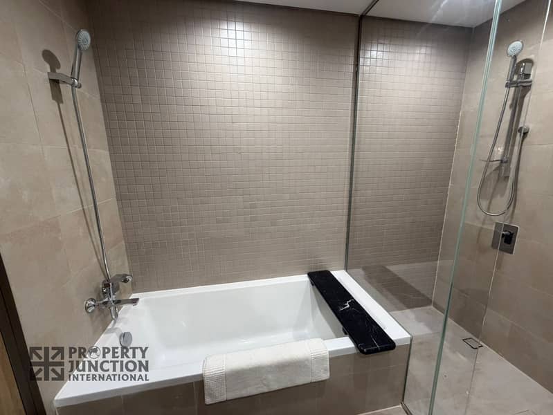 27 bath4. jpg