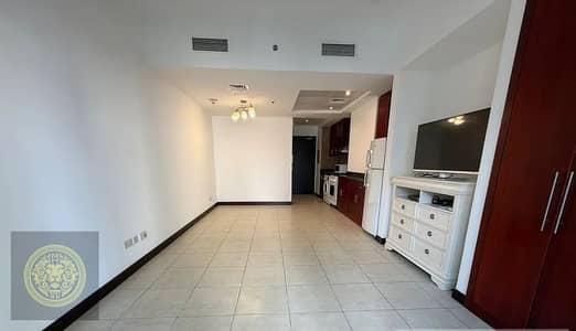 Studio for Rent in Jumeirah Lake Towers (JLT), Dubai - 841499406-1066x800. jpg Studio for Rent in Jumeirah Lake Towers (JLT), Dubai - 841499406-1066x800. jpg
