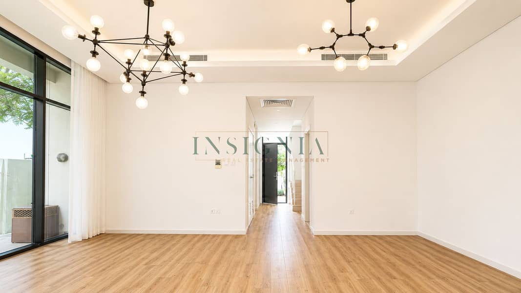 5 Topanga townhouse- 3br+ maids-9. png