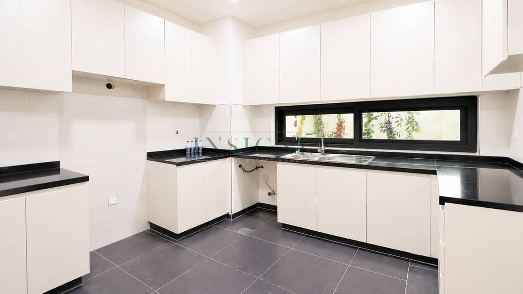 10 Topanga townhouse- 3br+ maids-6. png