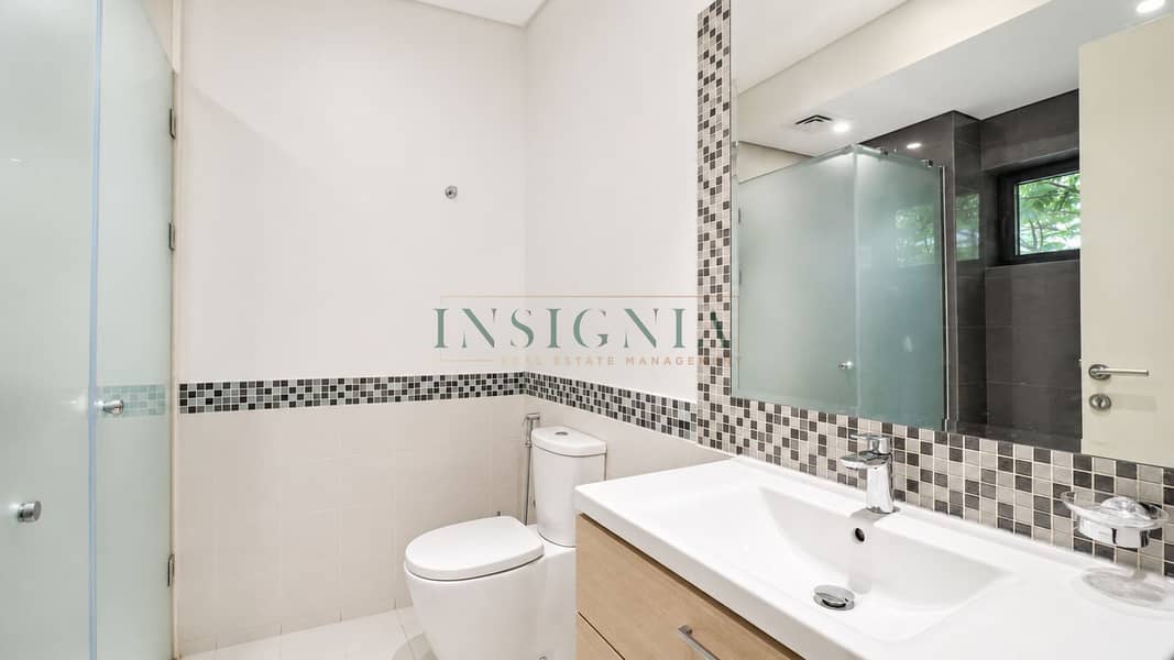 20 Topanga townhouse- 3br+ maids-17. png
