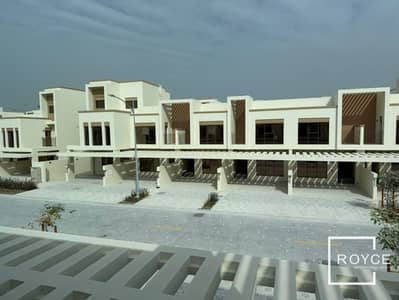 4 Camere Townhouse in Affitto a DAMAC Lagoons, Dubai - Villetta a schiera a DAMAC Lagoons,Costa Brava, 4 camere da letto, 160000 AED - 15595453 4 Camere Townhouse in Affitto a DAMAC Lagoons, Dubai - Villetta a schiera a DAMAC Lagoons,Costa Brava, 4 camere da letto, 160000 AED - 15595453