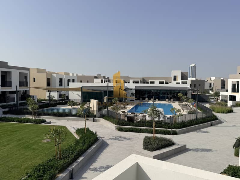 CORNER | FOUNTAIN VIEW | ON PARK | VASTU | 3 BEDS CORNER | FOUNTAIN VIEW | ON PARK | VASTU | 3 BEDS