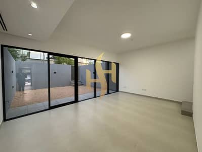 3 Bedroom Villa for Sale in Tilal City, Sharjah - photo_6023961288322958620_y. jpg 3 Bedroom Villa for Sale in Tilal City, Sharjah - photo_6023961288322958620_y. jpg