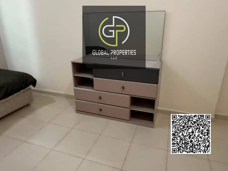 12 New QR - 14. jpeg