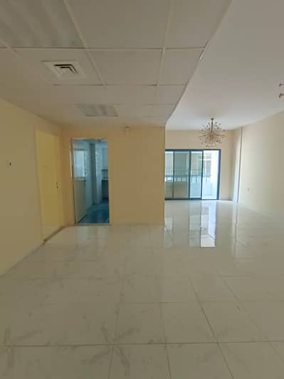 2 Bedroom Apartment for Rent in Al Majaz, Sharjah - WhatsApp Image 2026-06-29 at 11.33. 04 (2). jpeg 2 Bedroom Apartment for Rent in Al Majaz, Sharjah - WhatsApp Image 2026-06-29 at 11.33. 04 (2). jpeg