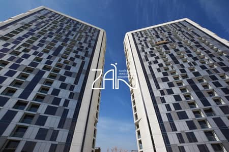 Amazing View! Spacious 3+M Apt with Balcony Amazing View! Spacious 3+M Apt with Balcony