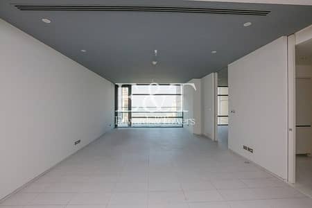 Panoramic Views - High floor - Vacant Panoramic Views - High floor - Vacant