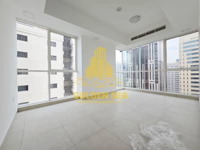 3 Camere Appartamento in Affitto a Hamdan Street, Abu Dhabi - 1000207729. jpg