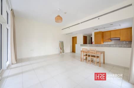 Studio for Sale in Business Bay, Dubai - Well Maintained I Prime Location | High ROI Studio for Sale in Business Bay, Dubai - Well Maintained I Prime Location | High ROI