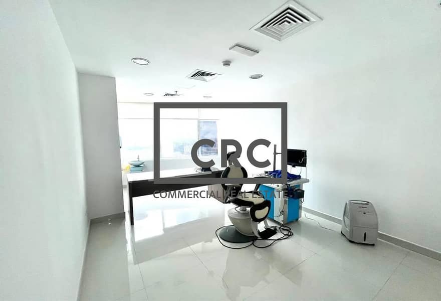 3 images image img
