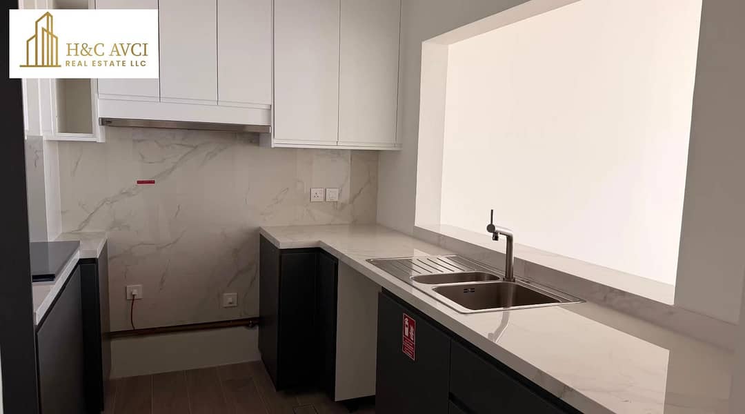 15 501 kitchen. jpeg